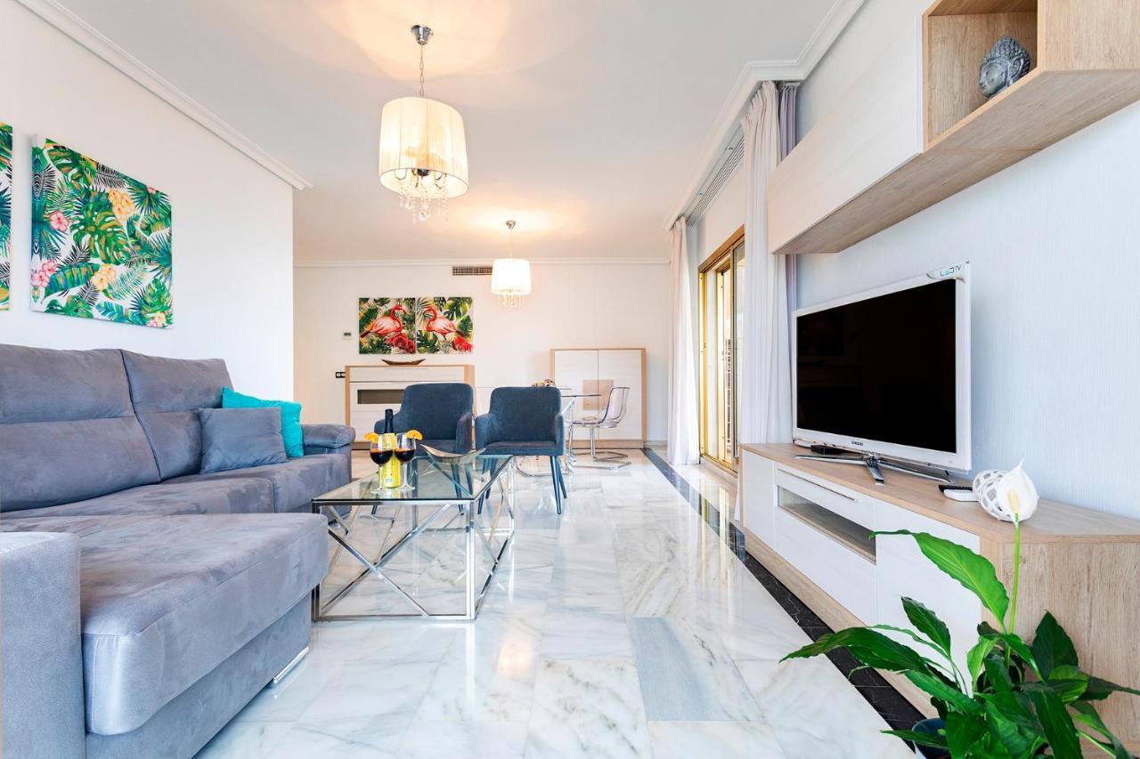 Rentcostadelsol Fuengirola Dona Sofia B Exterior foto